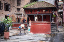 Daily life, Madhyapur Thimi