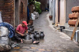 Pottery Square, Thimi
