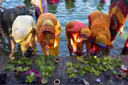 Jitiya Festival, Ganga Sagar pond, Janakpur, Nepal