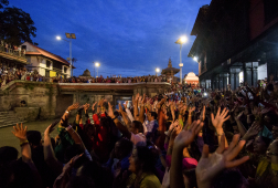 Evening Aarati at Pashupatinath