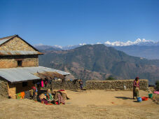 Chisapani, Helambu, Hiking