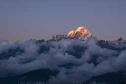 Langtang Lirung Sunset