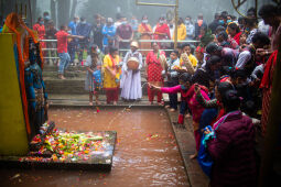 Janai Purnima, Sano Gosainkunda