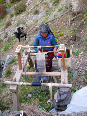 weaving with handloom