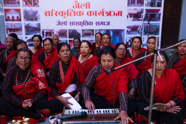 Women singing hymn