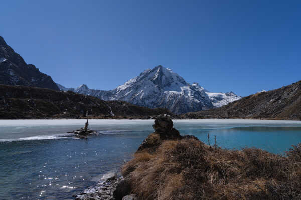 Shrine in the Dudh Kunda Lake nearby Tsho Rolpa