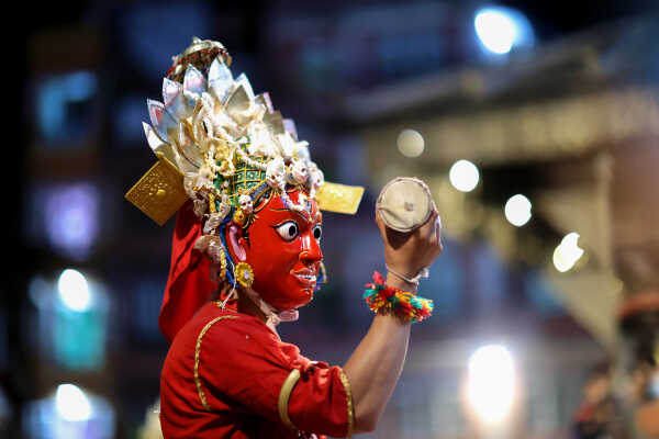Daangi deity performing during Layaku Bhaila