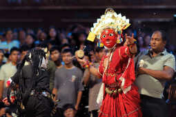Daangi deity performing during Layaku Bhaila