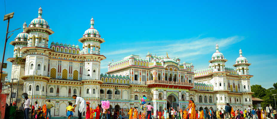 Janaki Mandir – A Symbol of Love and Devotion