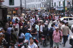 Dashain festival Approaches, Markets in Kathmandu Bustle with Activity