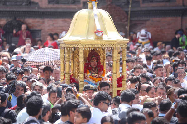 Two-Year-Old Aryatara Shakya Becomes Nepal’s New Kumari