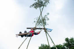 Kids playing Swing