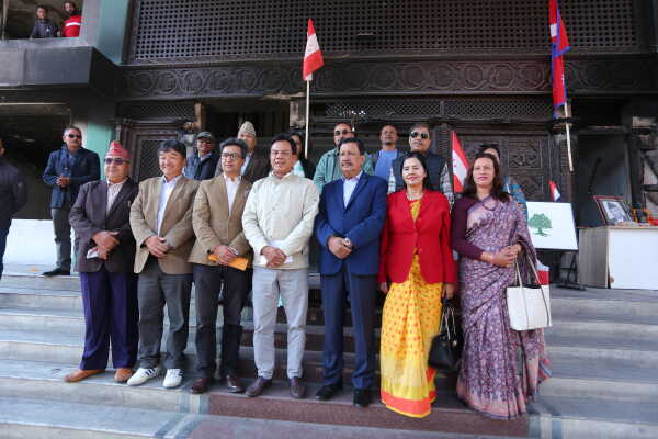 25 Central Members of Nepali Congress Demand Party Convention Ahead of Elections