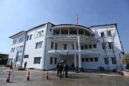 Communist Party of Nepal (UML) Central Office Under Repair, Parliamentary Party Holds Meeting at Chyasal