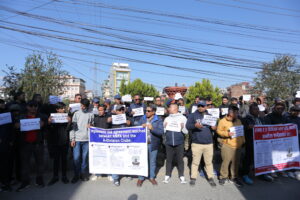 Sahid Smarak League Clubs Stage Peaceful Protest at ANFA Gate