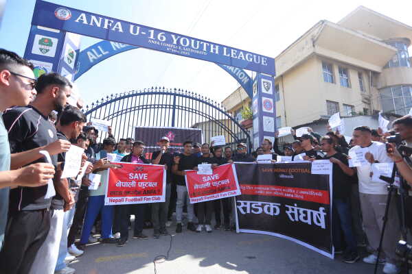 National Football Players Protest Against ANFA’s Decision