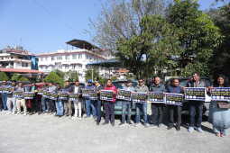 Nepal Pharmaceutical Traders Stage Peaceful Sit-in Demanding Repeal of Controversial Drug Act Sub-Section