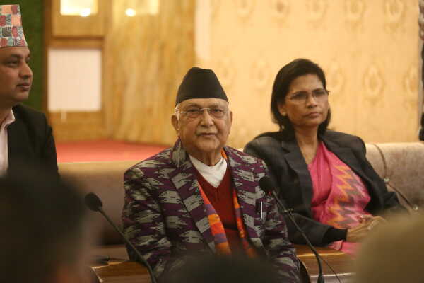 UML Chair KP Sharma Oli Holds Interaction Program with Editors in Koteshwor