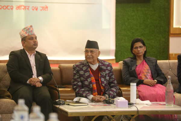 UML Chair KP Sharma Oli Holds Interaction Program with Editors in Koteshwor