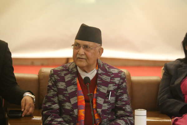 UML Chair KP Sharma Oli Holds Interaction Program with Editors in Koteshwor