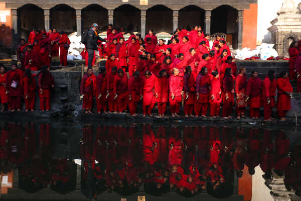 Madhav Narayan Vrat Devotees Take Holy Bath in Bagmati River at Pashupatinath