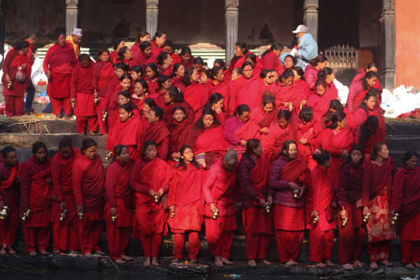 Madhav Narayan Vrat Devotees Take Holy Bath in Bagmati River at Pashupatinath