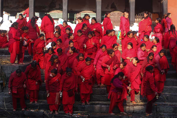 Madhav Narayan Vrat Devotees Take Holy Bath in Bagmati River at Pashupatinath