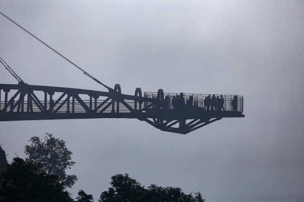 Skywalk in Bhedetar Sees Surge of Visitors on New Year 2026