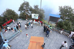 Skywalk in Bhedetar Sees Surge of Visitors on New Year 2026