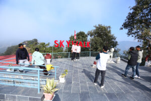 Skywalk in Bhedetar Sees Surge of Visitors on New Year 2026
