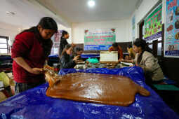 Tokha Sees Surge in Chaku Production Ahead of Maghe Sankranti