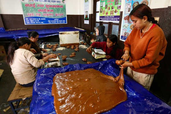 Tokha Sees Surge in Chaku Production Ahead of Maghe Sankranti