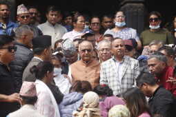 KP Sharma Oli Performs Last Rites of His Father Mohan Prasad Oli