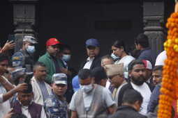 KP Sharma Oli Performs Last Rites of His Father Mohan Prasad Oli