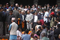 KP Sharma Oli Performs Last Rites of His Father Mohan Prasad Oli