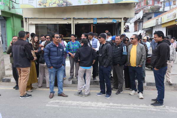 RSP Supporters Celebrate Outside Vote Counting Center in Kathmandu-8