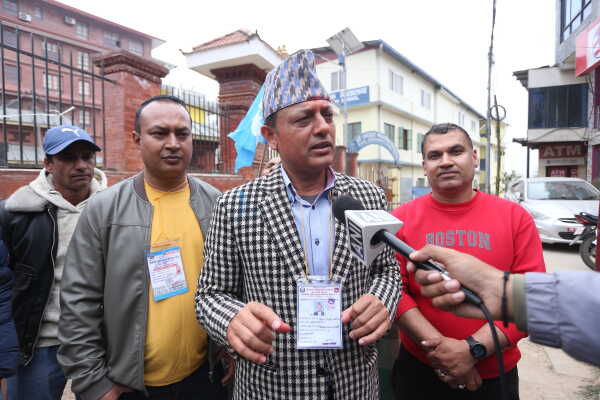 RSP Supporters Celebrate Outside Vote Counting Center in Kathmandu-8