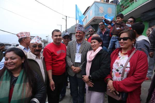 RSP Supporters Celebrate Outside Vote Counting Center in Kathmandu-8