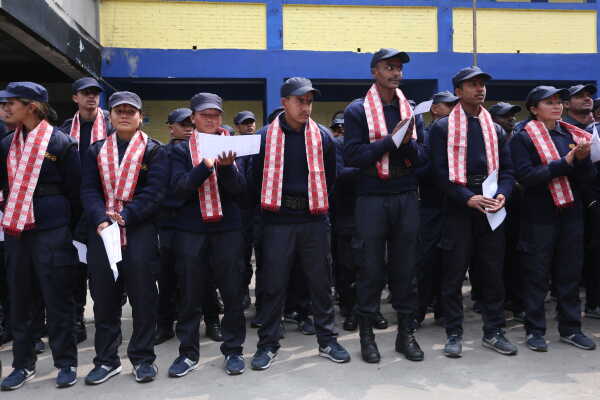 Temporary Election Police Personnel Bid Farewell After Election Duty