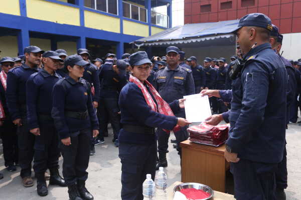 Temporary Election Police Personnel Bid Farewell After Election Duty