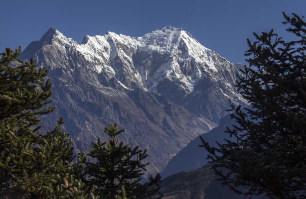 Langtang Lirung